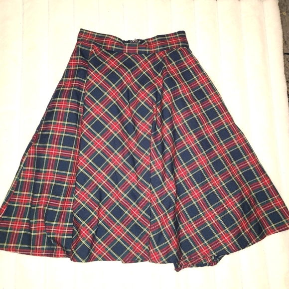 Modcloth Dresses & Skirts - Modcloth Blue and Red Midi A-line Skirt